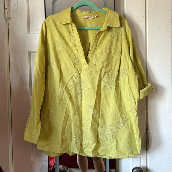 Soft Surroundings Livvie Cotton/Linen Blend Top - Picture 2 of 8